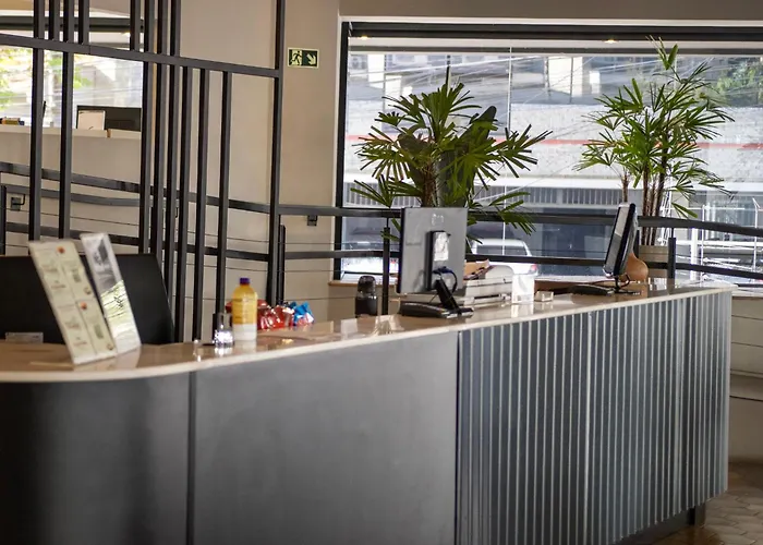 Coral Trade Prox A Pucrs E Ufrgs Hotel Porto Alegre