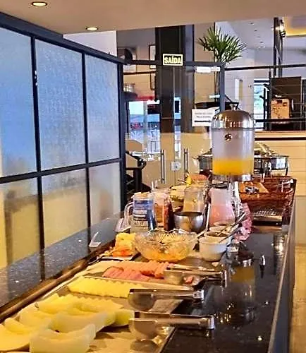 Hotel Coral Trade Prox A Pucrs E Ufrgs Porto Alegre